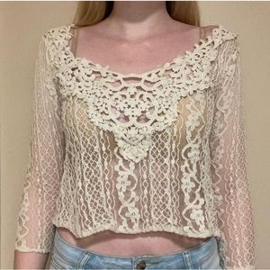 NWOT Hollister, lace, crop top. Size M